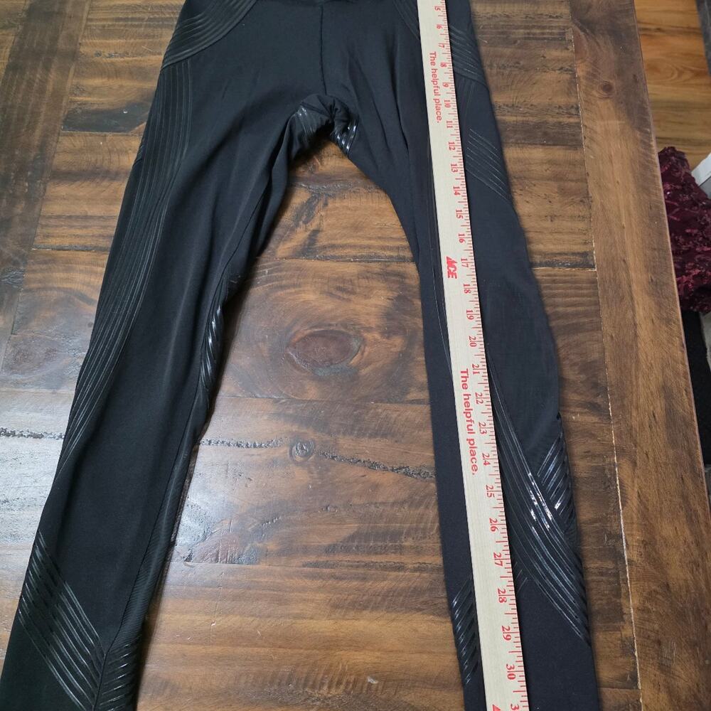 VSX Sport Victoria's Secret High Waisted Moto Leggings S